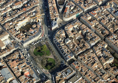 Vue aérienne de la place Gambetta à Bordeaux