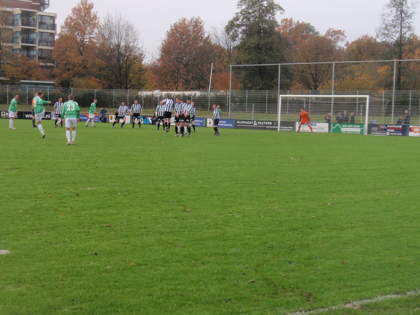 Pat's Football Travels Blog: 2010