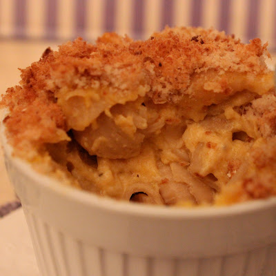 Squirrel Bakes: Pumpkin Macaroni and Cheese with a side of ME!