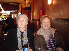 Con mi tía Rosario y mi prima Mari