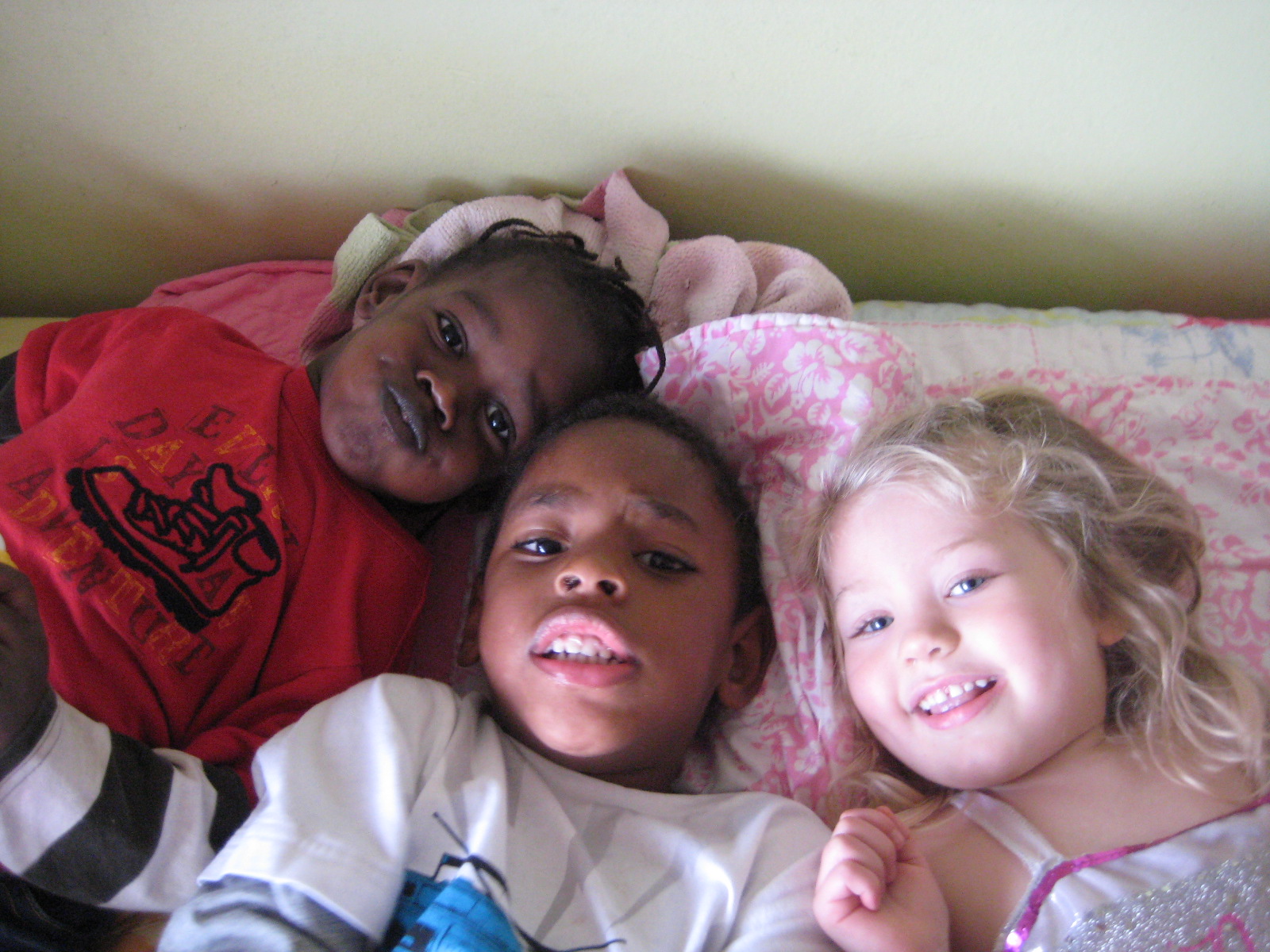 [3kids+(2).JPG]