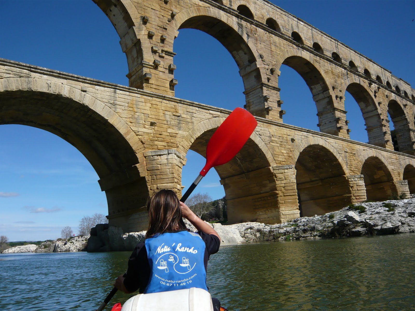 Natu'Rando Canoevélo au Pont du Gard Gardon La location de canoe