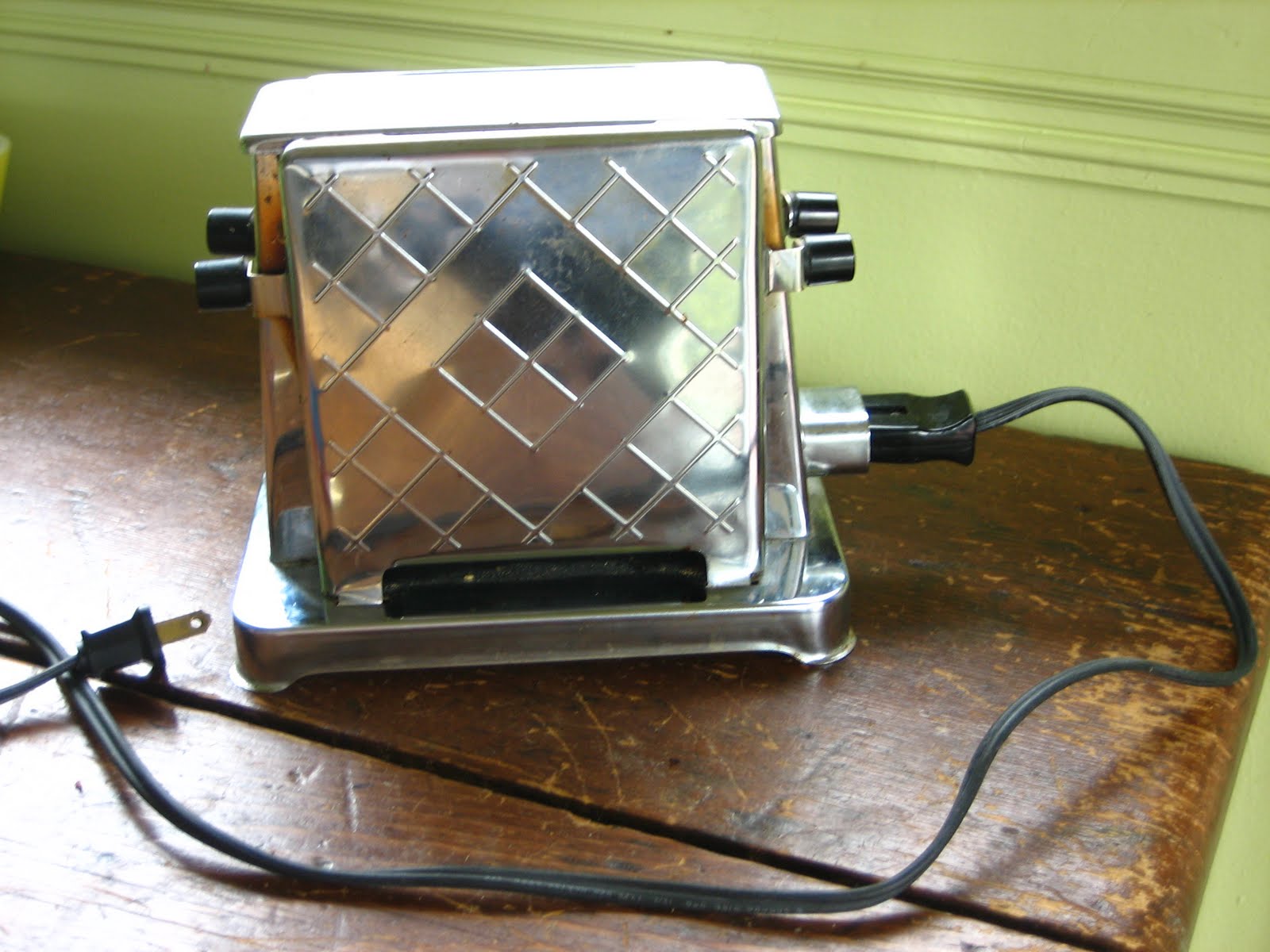 Vonlipi's Favorites VTT First Toaster