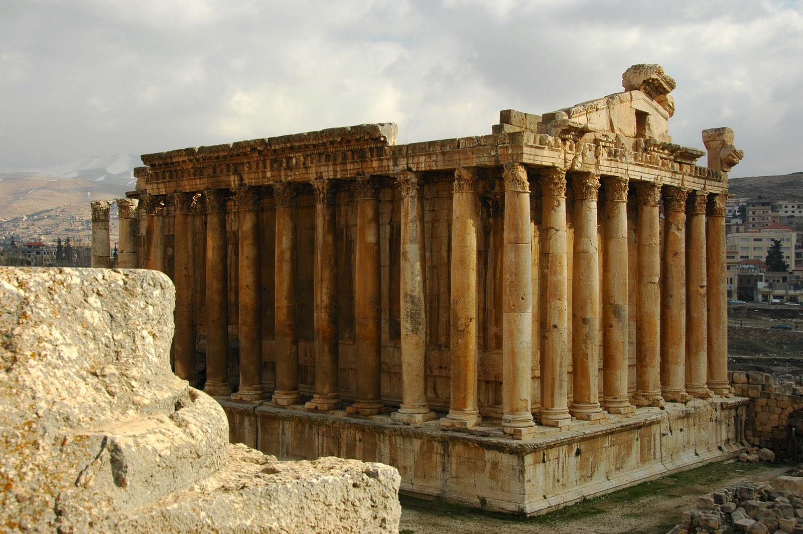 Храм в баальбеке