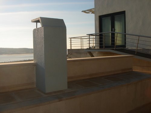 [barbacue+rear+view.JPG]