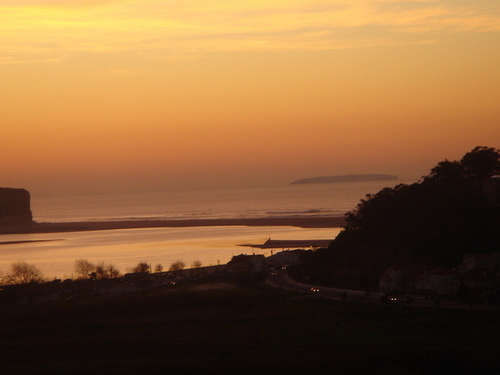 [berlengas+island+at+night.JPG]