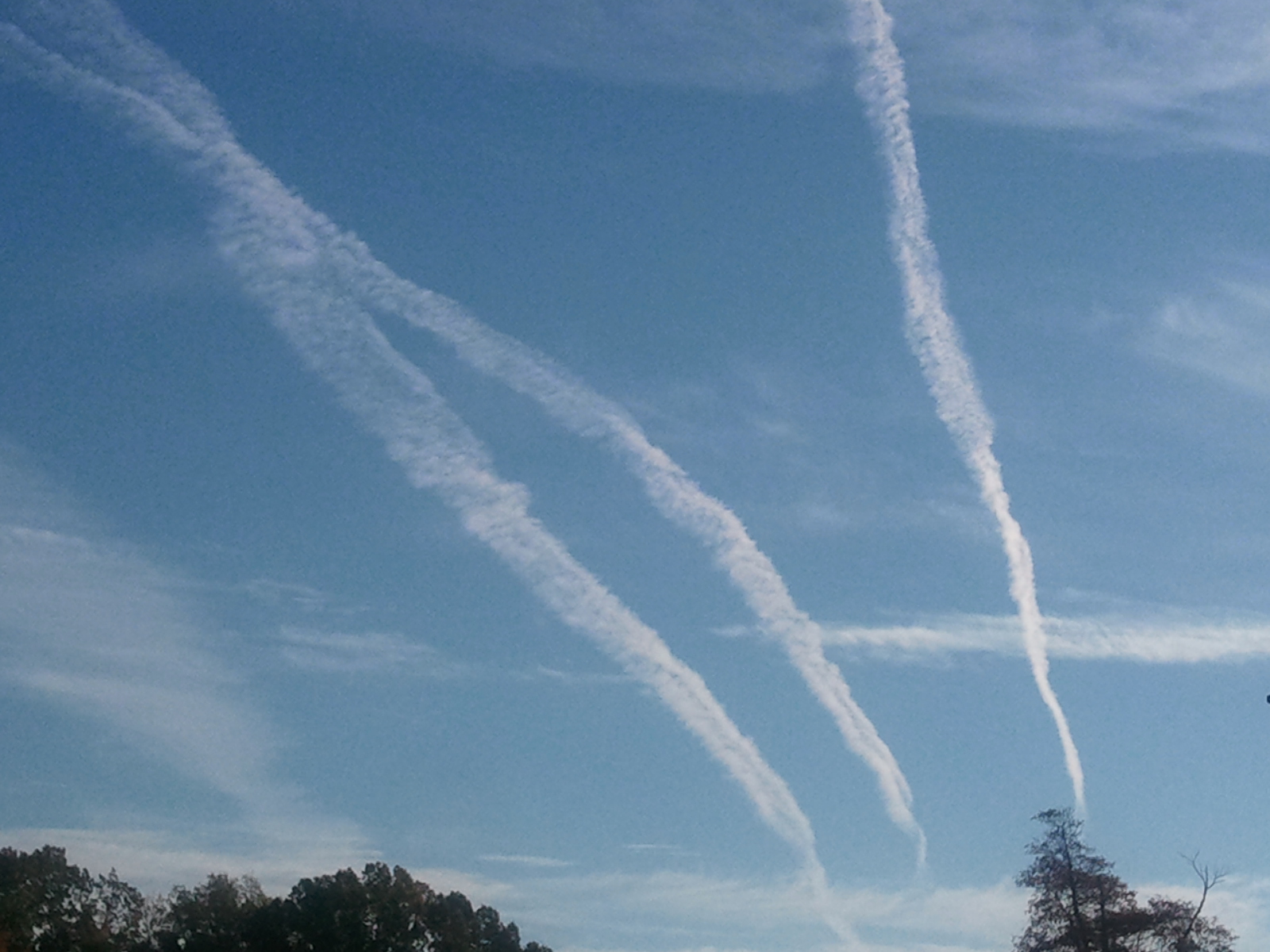 MWN Blog Contrails worth a closer look