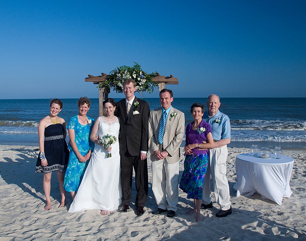 Nature Reporters A beautiful beach wedding, wildflowers