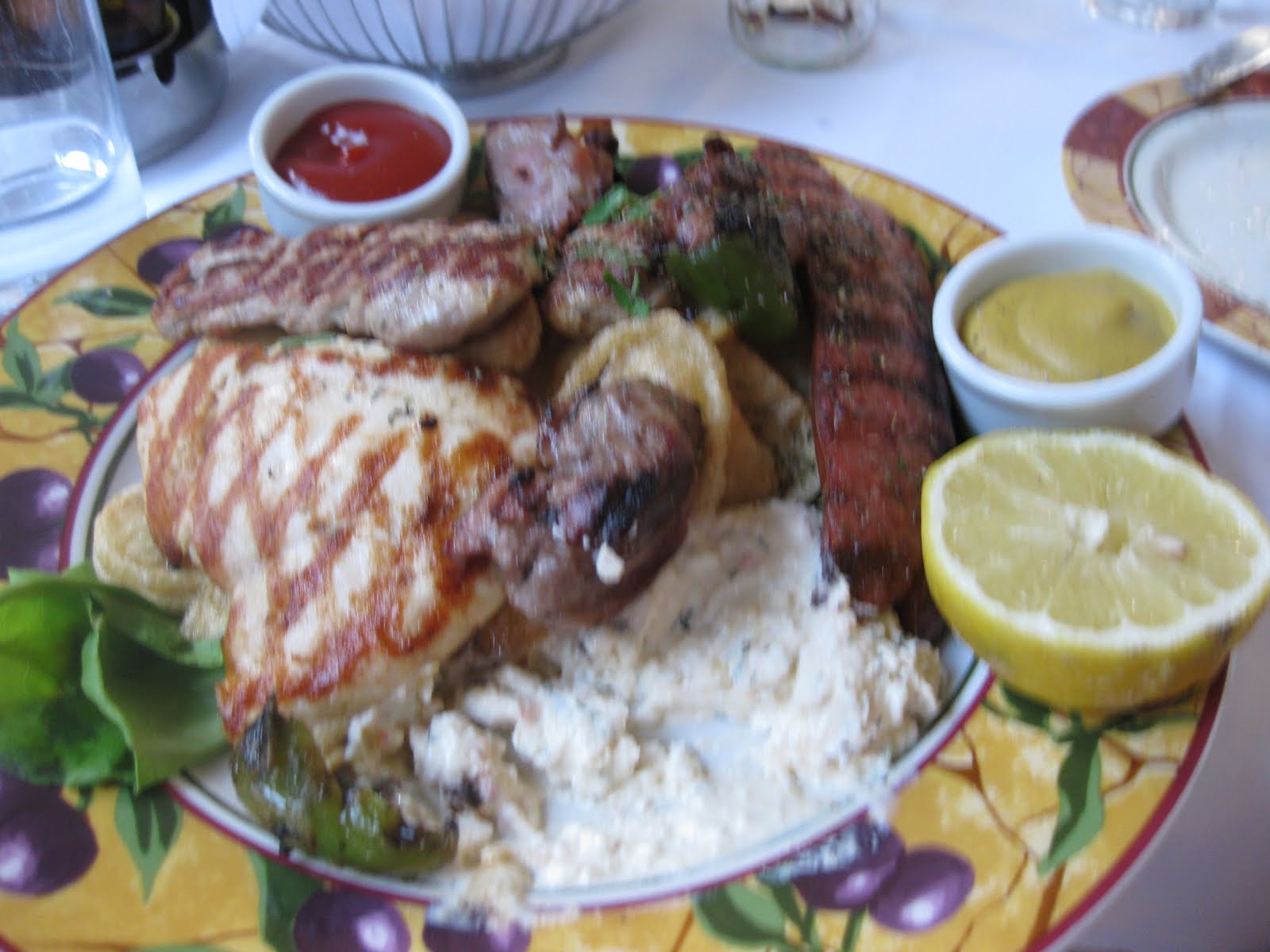 Mid-Atlantic Martha: Foodie Friday - A taste of Greece