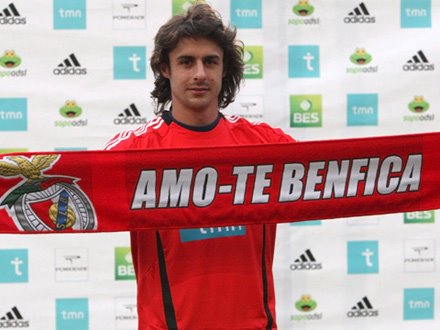 Aimar Assina pelo Benfica