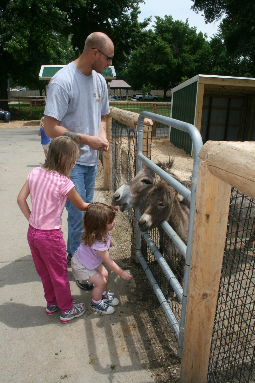 [Denny+on+Leave+068.JPG]