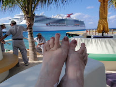 Flaring toes in Cozumel