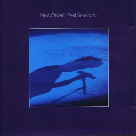 [R-417453-1110633939.jpg]