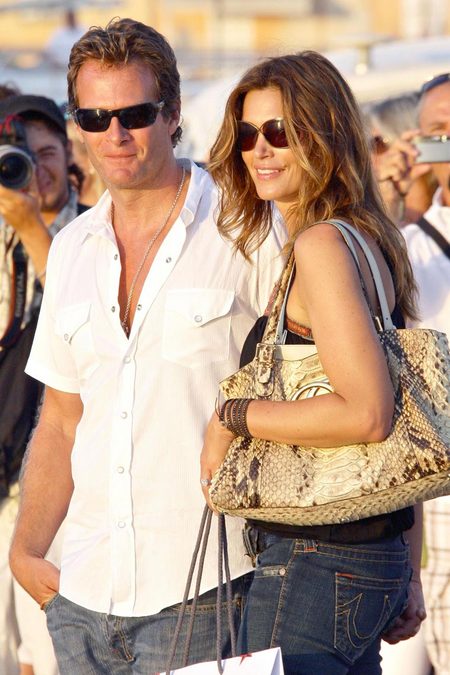 theoxygenious: Cindy Crawford's husband is kind of a douche