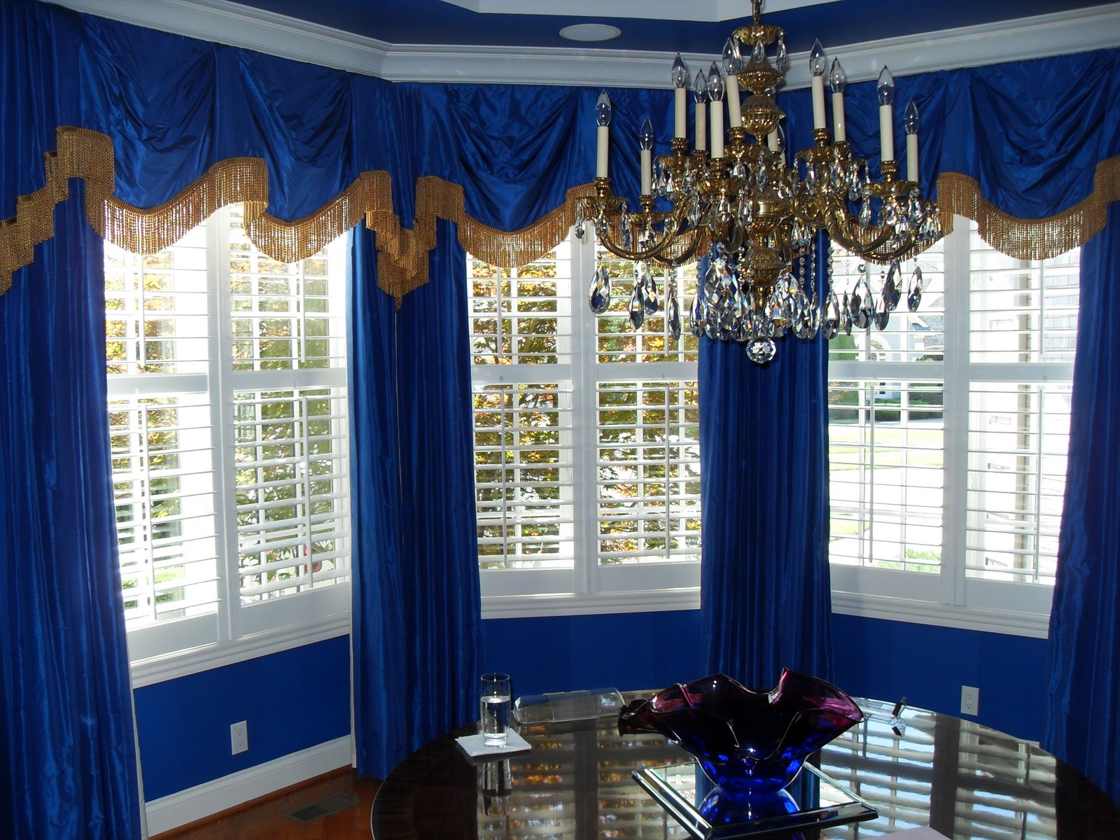 Louisville Blinds and Drapery Shutters and Drapery