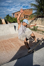 Skate - Treino na mini rampa