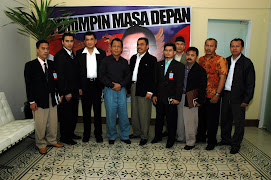 Pimred  tabloid Mampang bersama Sutiyoso