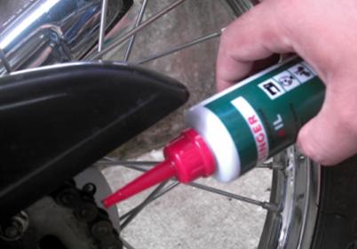 Singer oil for motorcycle chain Clearance