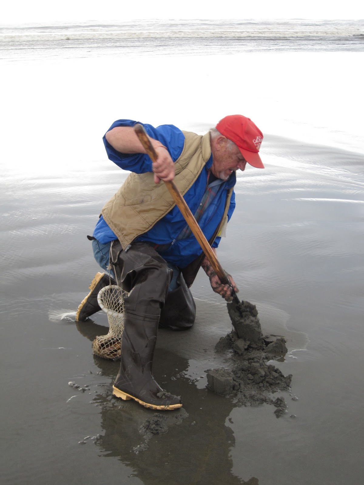 Bound By the Seasons. The Art of Razor Clam Digging.