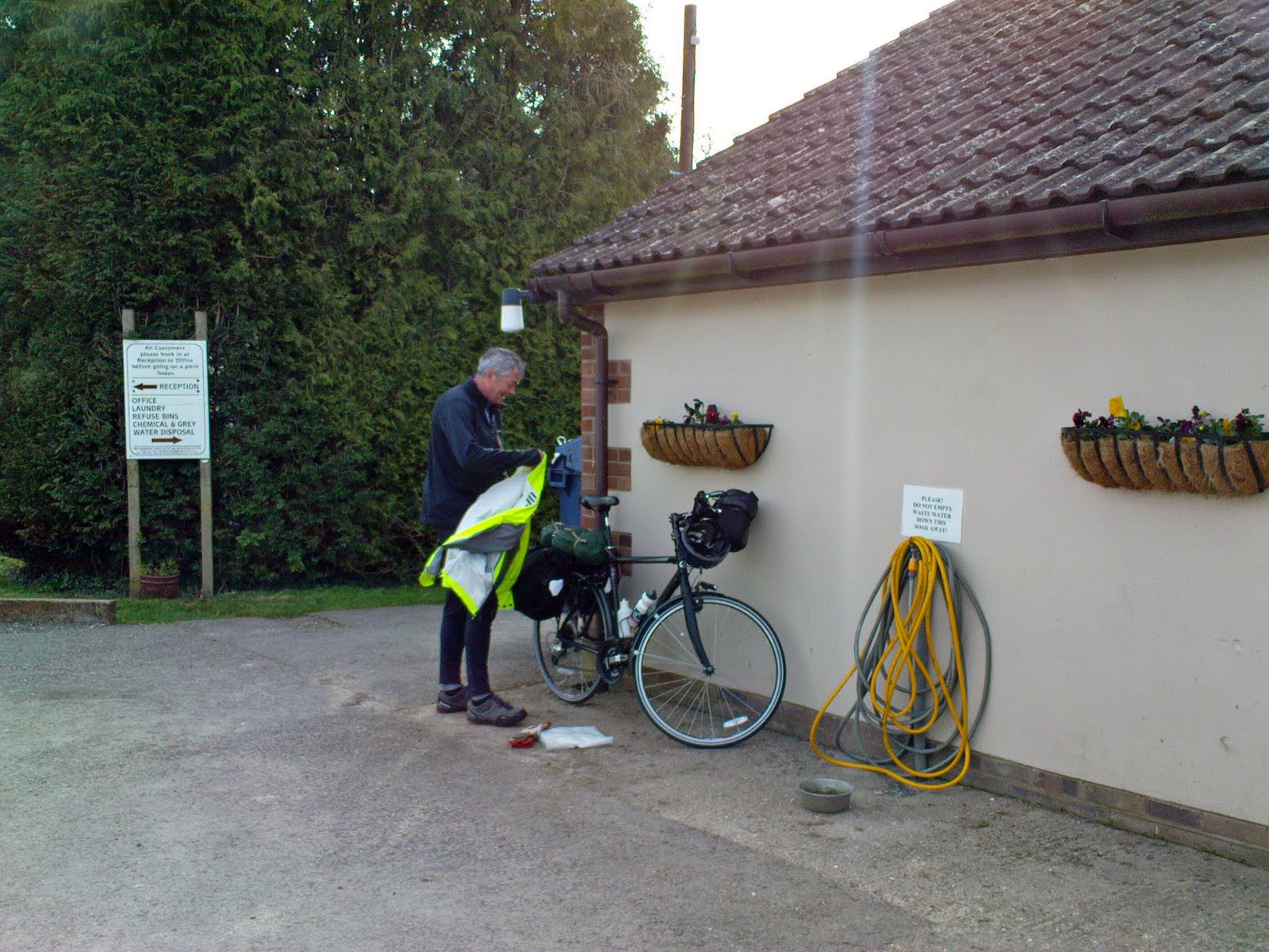 bicycle world longham