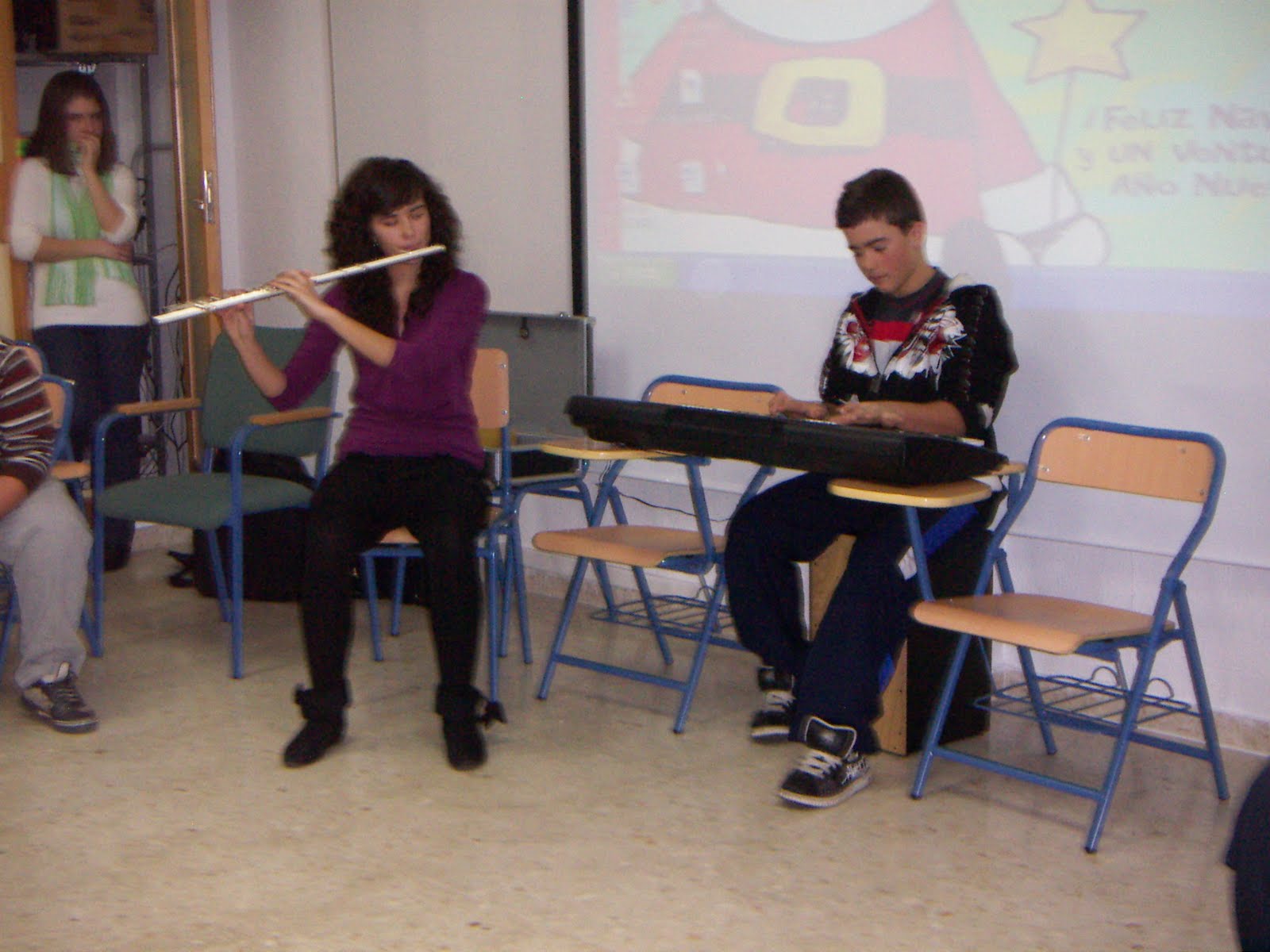 [fiesta+de+fin+de+curso+047.jpg]