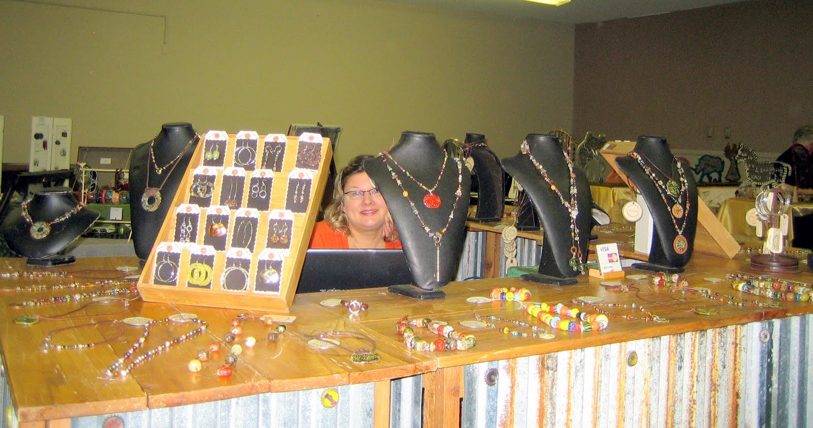 Linda Searcy Jewelry Designs: Durham Art Walk Holiday Market - Photos