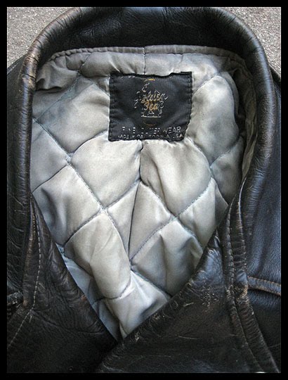 ton up classics: Black Leather Jacket