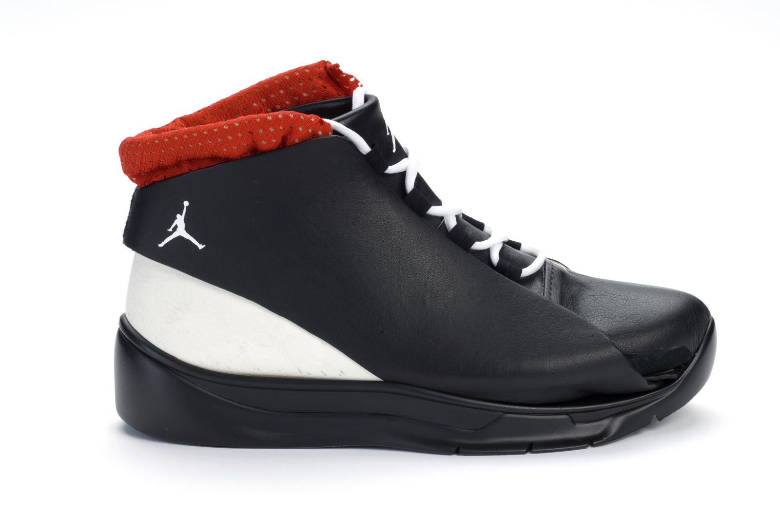 Nike CCS Project CCS Product Design Team for University of Detroit