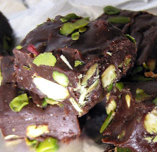 CHOCOLATE FUDGE BY OUR OWN LITTLE DOMESTIC GODDESS IN THE MAKING! CHOCOLATE FUDGE BY OUR OWN LITTLE DOMESTIC GODDESS IN THE MAKING!