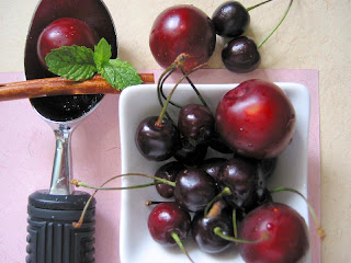 IN THE PLUM OF THINGS...A sweet tale of sauce & ice-cream 27 IMG 0849