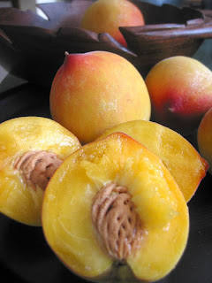 SCREAMING FOR PEACH MANGO ICE-CREAM... 25 IMG 2244