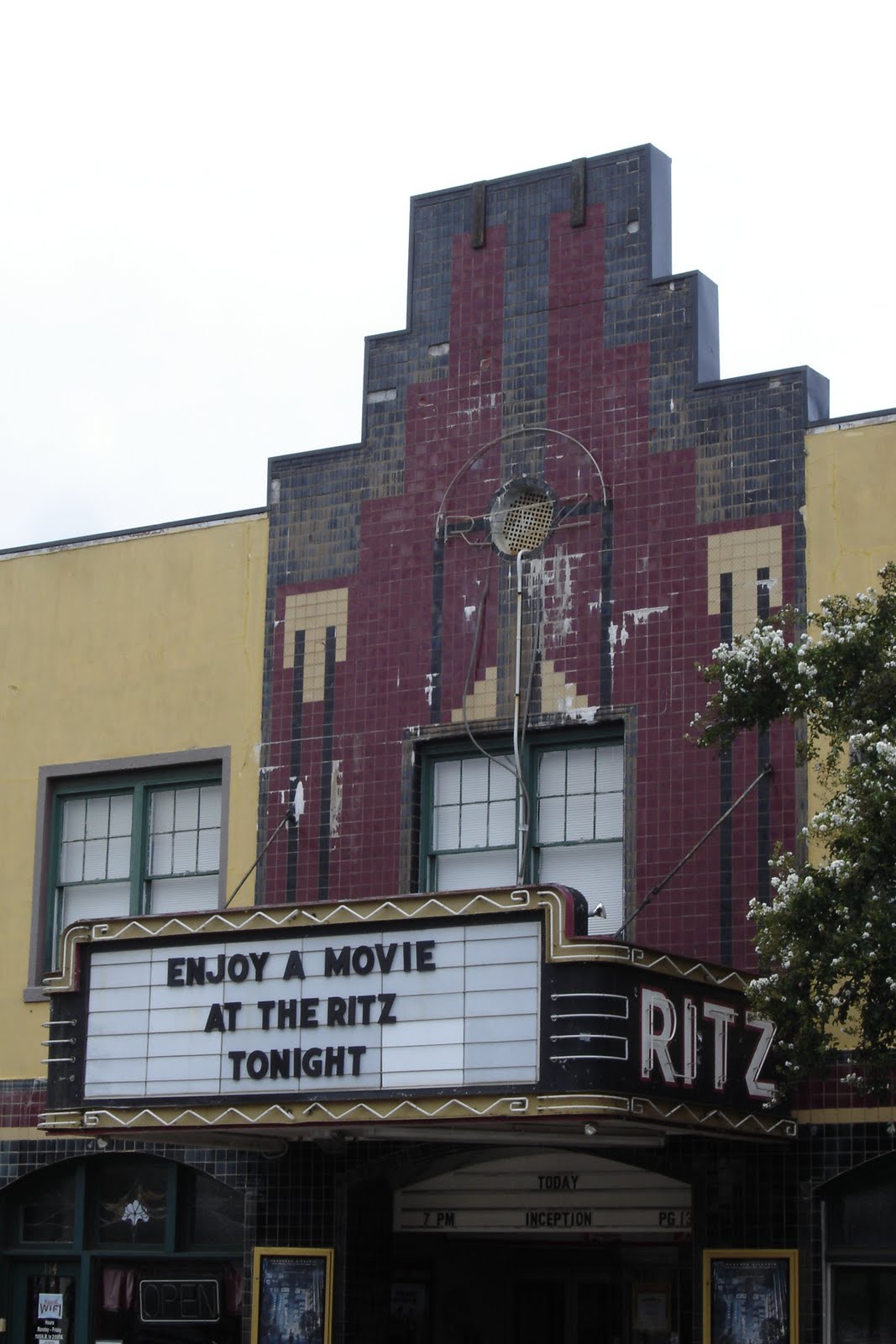 Places To Go, Buildings To See Ritz Theatre Thomaston,