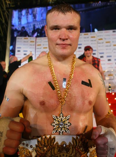 Semmy Schilt considerado o nº 1 do mundo no K-1