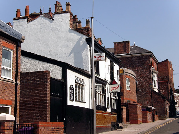 YE OLD CRACK PUB