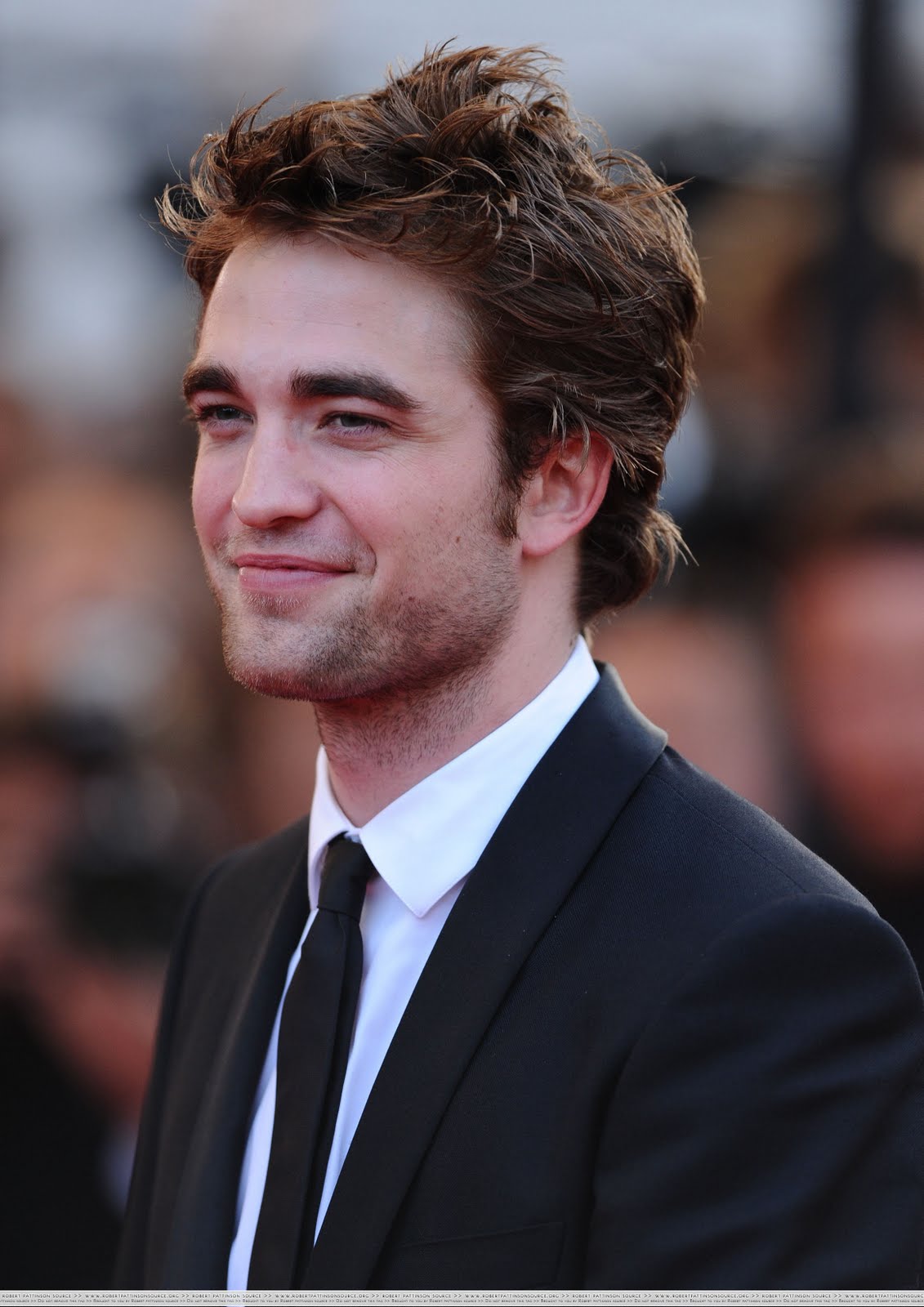 Robert Pattinson News: Robert Pattinson Mingling With The Elite: Makes Rich List 20101131 x 1600
