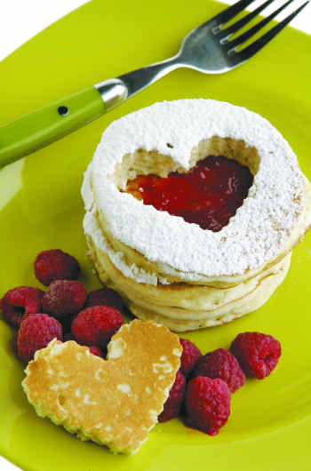 [02-07-2007.NF_07PANCAKES.GTT2304VF.1.jpg]