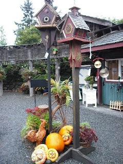 entrance display at Glendale Gardens