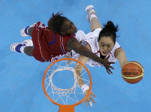 [China+Olympics+Womens+Baske.JPG]