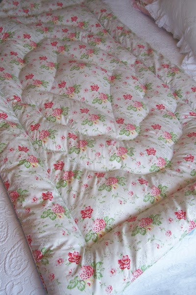 vintage eiderdown comforter
