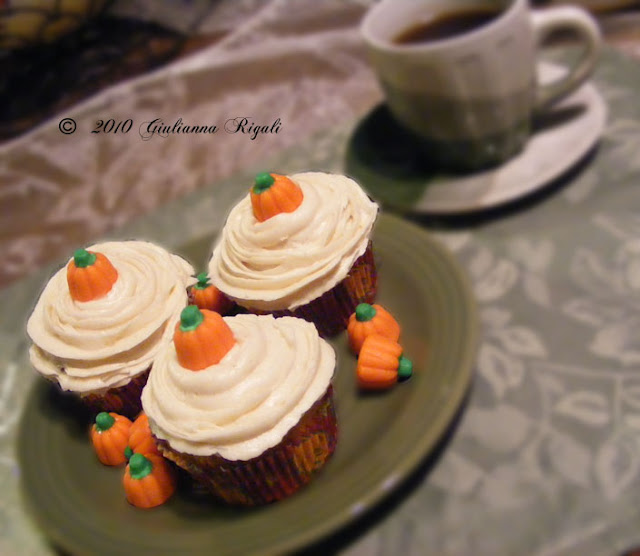 Pumpkin Bars or Cupcakes with Cinnamon Mascarpone / Cream Cheese Frosting Recipe