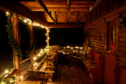 cabin cozy christmas cabins porch night cute