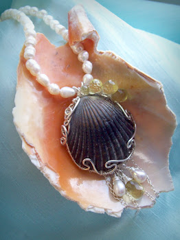 Hydromedusea Oceanic Necklace