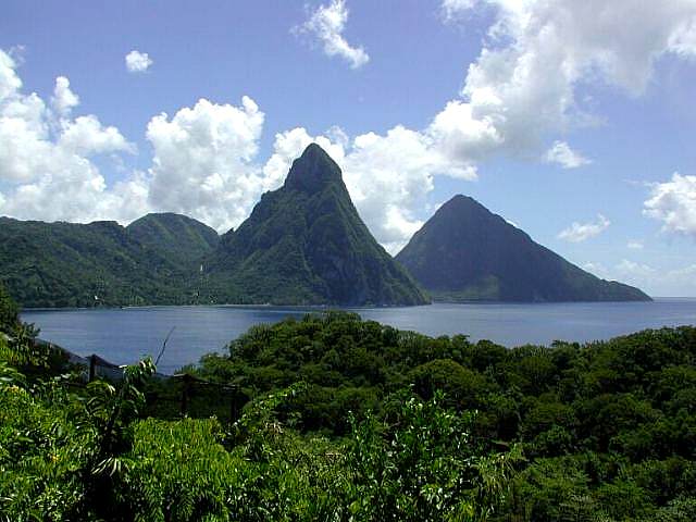 [Pitons+09.jpg]