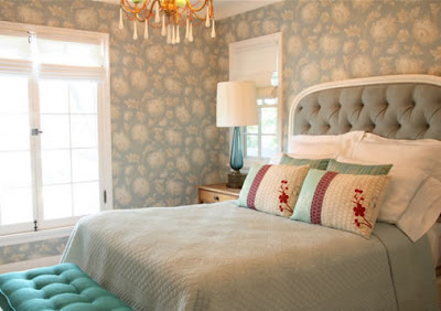 Vintage Style Bedrooms on Guest Bedroom Is A Study In Blue With Robin S