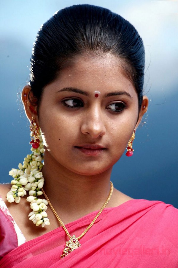 Test Tamil Actress Reshmi Menon Stills Reshmi Menon Photos