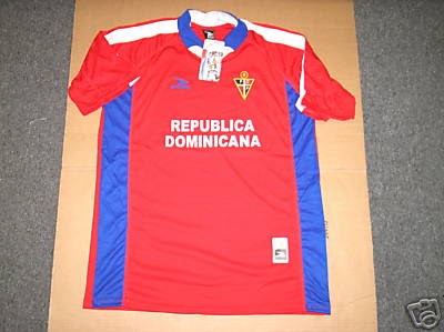 Trágico Devastar dominar Balompié Dominicano: A la venta camiseta de la Selección Dominicana