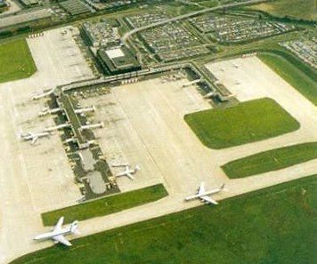 Terminal_BHX_1985.jpg