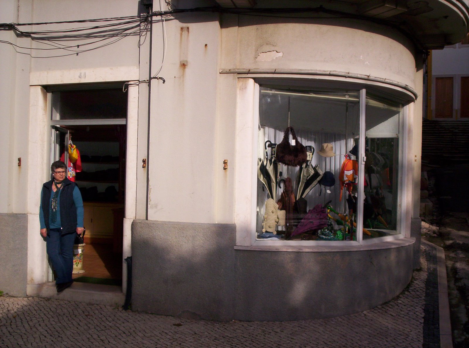 [1-CHAPELARIA+DA+MODA.jpg]