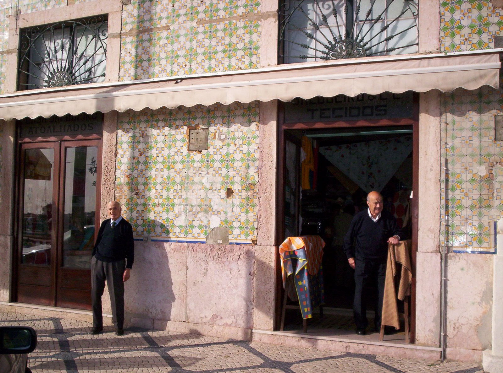 [1-CASA+SALGUEIRO+-ATOALHADOS-.jpg]