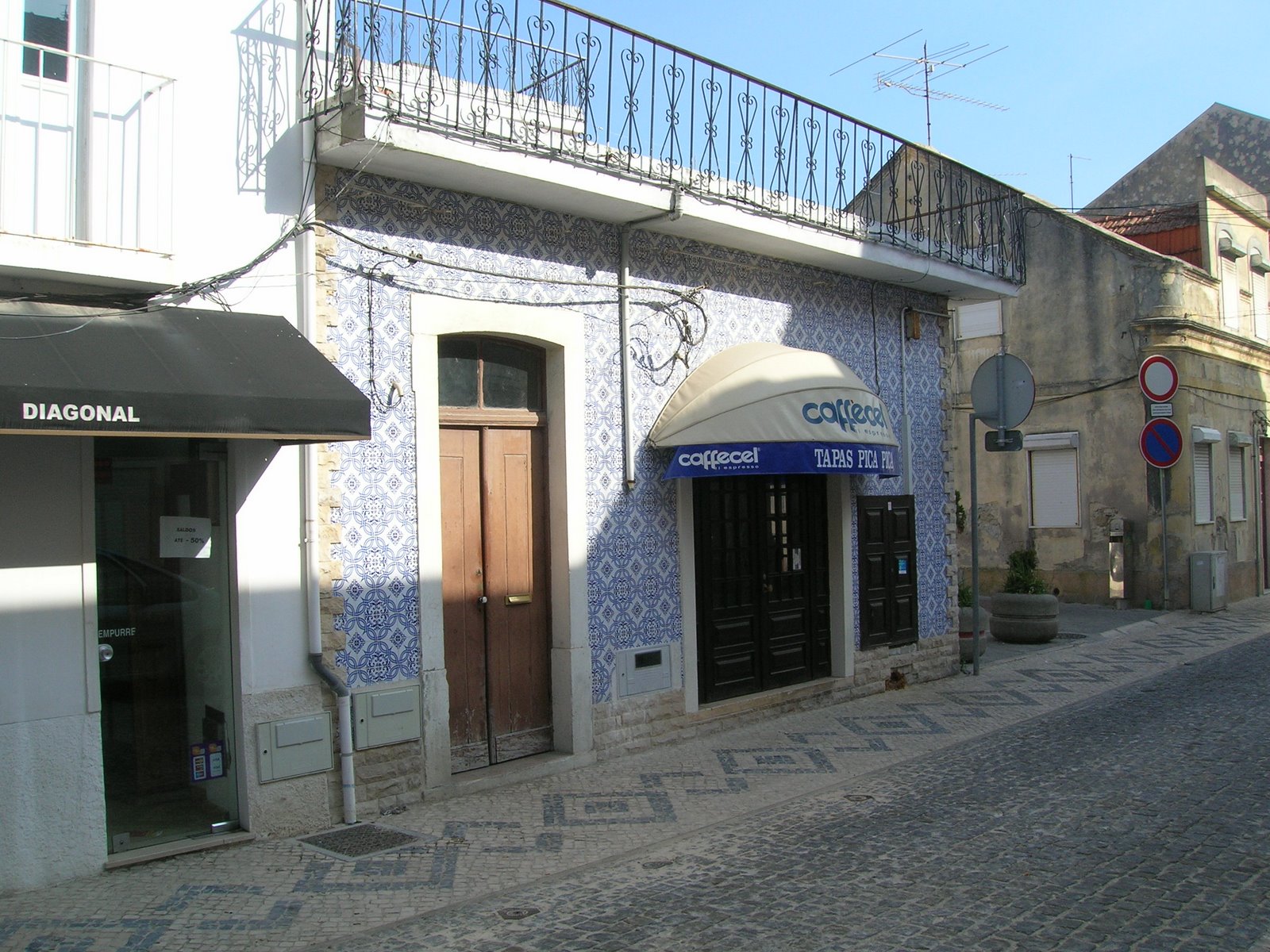 [7)+R.Maestro+David+Sousa,58-+Fig.Foz.JPG]